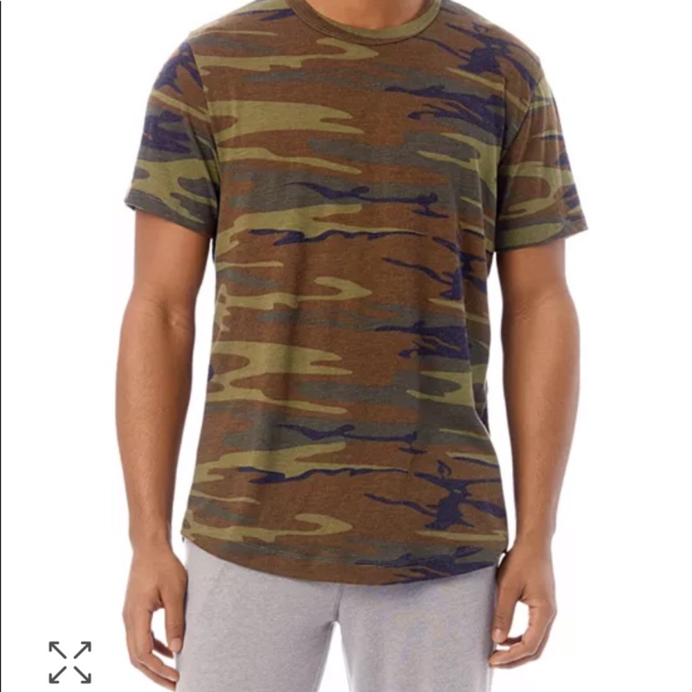 Alternative men’s camouflage shirt size small